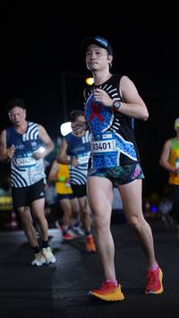 BIB: 83401
                            <button type="button" onclick="openModal(23109116)" class="btn btn-primary btn-sm float-right btn-popup" data-toggle="modal" data-target=".modal-high-quality">
                        <i class="fas fa-shopping-cart"></i> Add to Cart
                    </button>
                                            <button type="button" onclick="isThisMe(23109116, true)" class="btn btn-success btn-sm float-right btn-popup btn-isme hidden" data-toggle="tooltip" data-placement="bottom" title="นี่คือรูปของคุณใช่ไหม คลิกที่นี่เพื่อเอาเข้าอัลบั้ม">
                        <i class="fas fa-plus"></i> Add to album
                    </button>
                    <button type="button" onclick="isThisMe(23109116, false)" class="btn btn-warning btn-sm float-right btn-popup btn-isnotme hidden">
                        <i class="fas fa-ban"></i> Remove from album
                    </button>